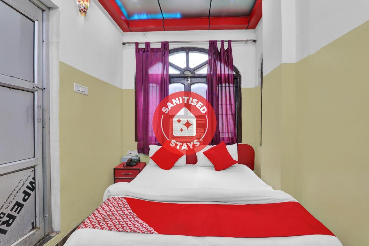 Oyo 82407 K Shree Guest House Varanasi Exteriör bild