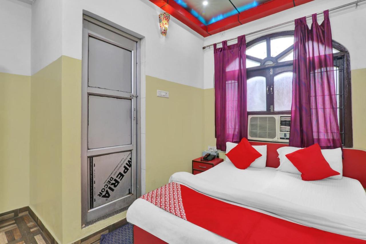 Oyo 82407 K Shree Guest House Varanasi Exteriör bild