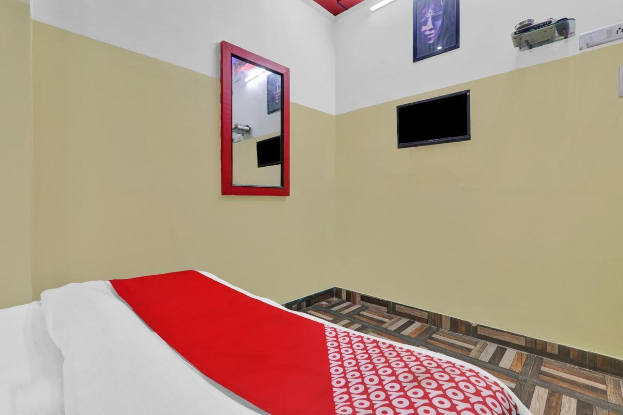Oyo 82407 K Shree Guest House Varanasi Exteriör bild